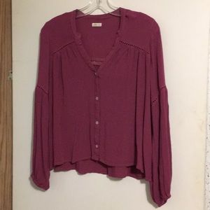 Hollister top size small long sleeve